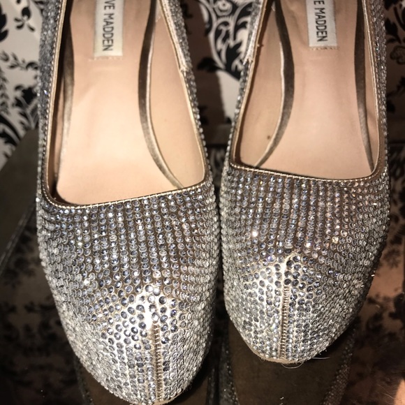 Steve Madden Rhinestone platform Heels - Picture 4 of 7